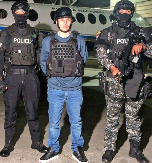 NotiMundo tweet media