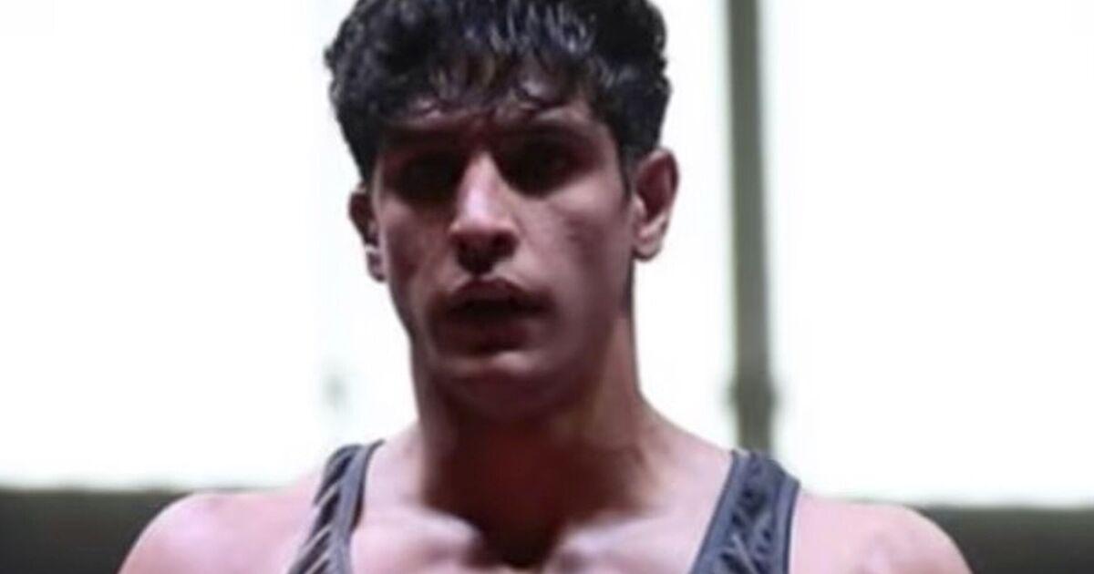 Daily Express tweet media