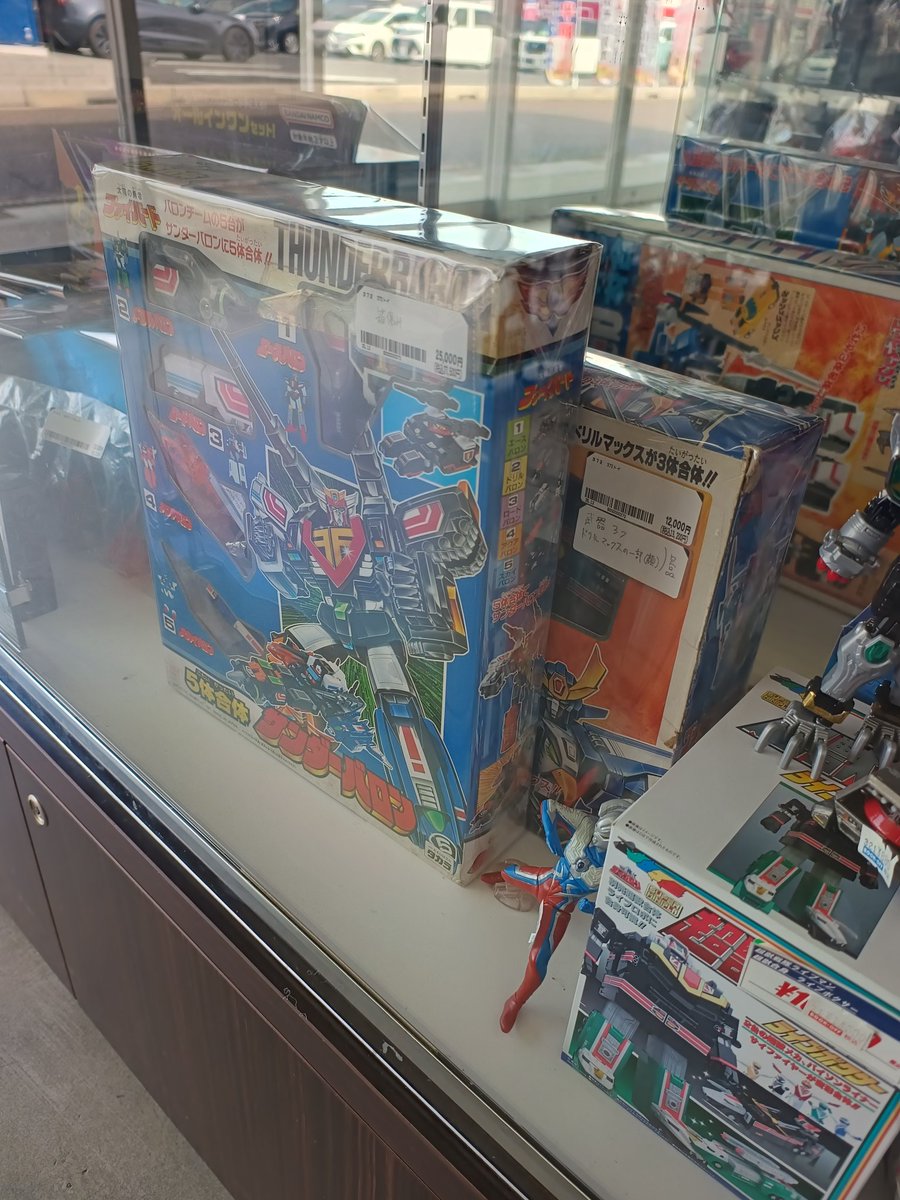 右影（ミギカゲ基地） tweet media