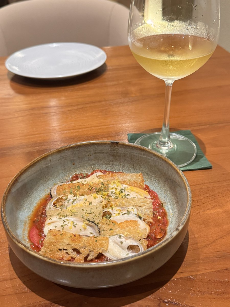 SHEI 💸 tweet media