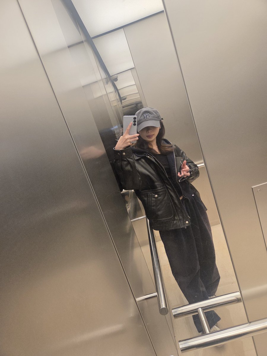 김채원컴퍼니 (𝗞𝗖𝗪 𝗖𝗢𝗠𝗣𝗔𝗡𝗬) tweet media