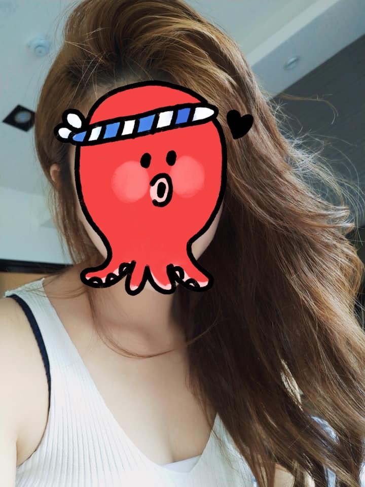 zhoutingxuan8's tweet photo. 昨天很涼今天又變很熱
這衣服到底怎麼穿
不過來找我的話就不用穿了
#台中北區 #外貌協會 #毒龍推薦 #視覺系 #攝護腺保養 #台中全套 #台中個工 #敏感帶 #淫蕩 #浪女 #舌功高超 #台中半套 #性感裝扮 #精緻按摩 #情趣挑逗 #絲襪美腿 #纖細身材 #騷女 #高潮連連 #大腿襪 #預約制 #拔龍筋 #無套吹 #台中約砲 https://t.co/WDGyv9UoIf