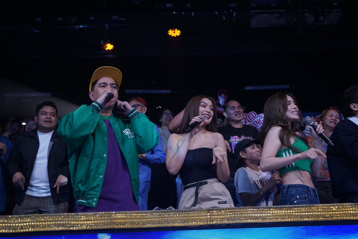 It's Showtime tweet media