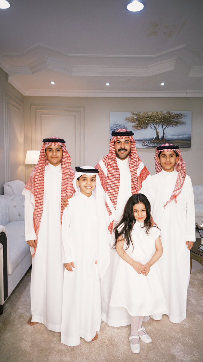 R8 | عزيز المحمد tweet media