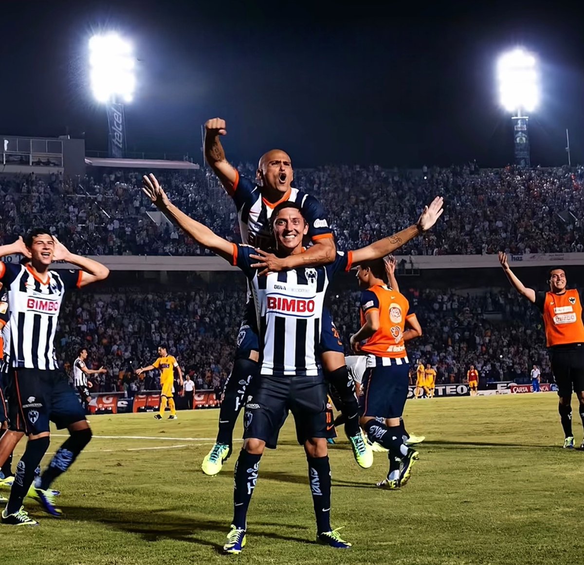 arriaga26_'s tweet photo. Miro esta foto y, sinceramente, no sé si vuelva a sentir lo que ellos alguna vez me hicieron sentir: https://t.co/QufIC5mfXS