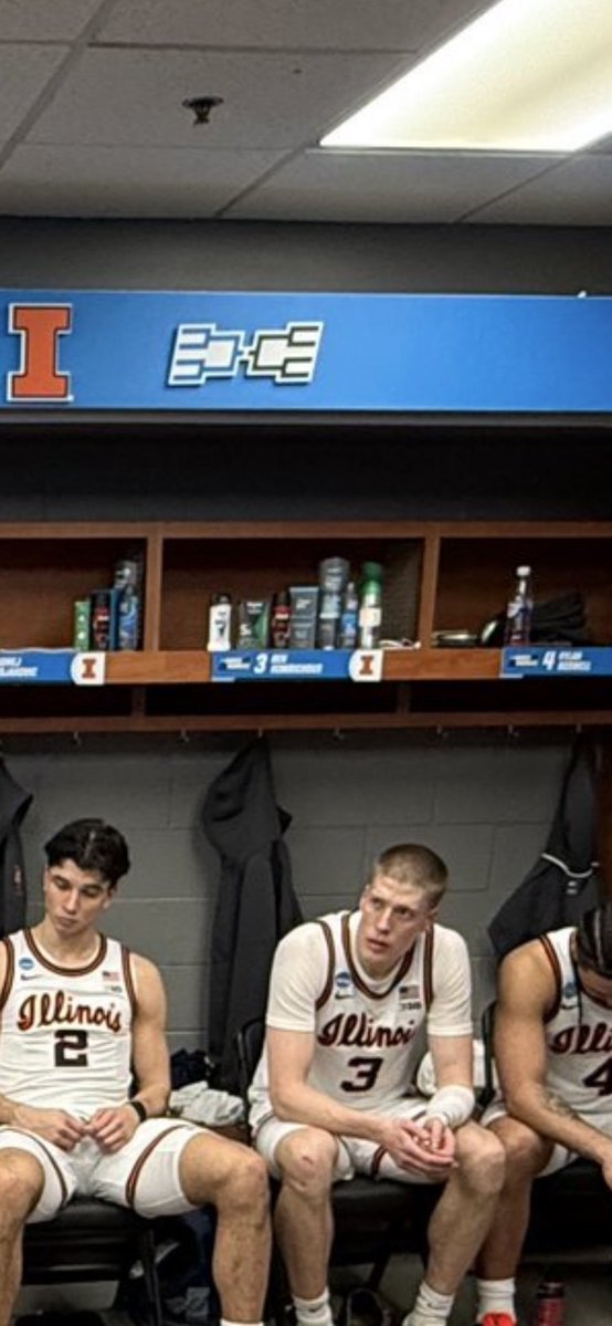 WestLoopTom tweet media