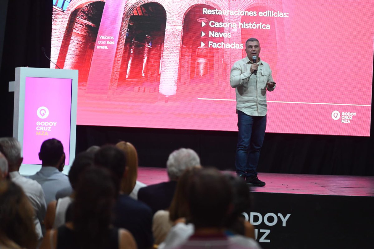 Diego Costarelli tweet media