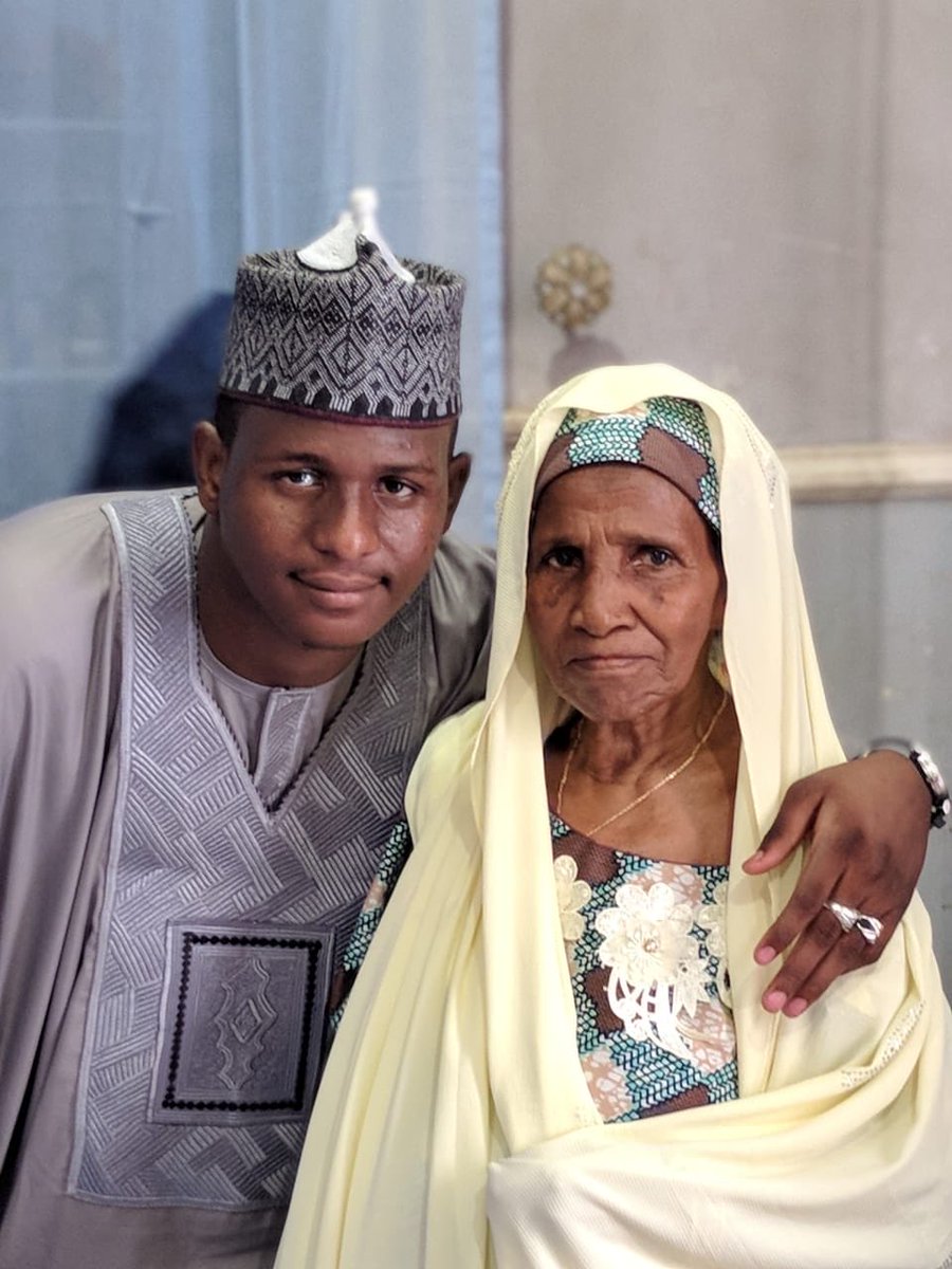 Yaks~Bichi tweet media