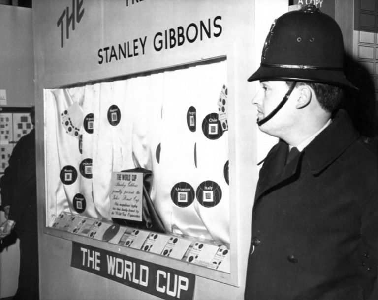 The Extreme Football Enthusiast tweet media