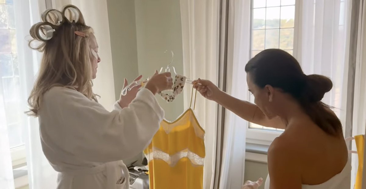 Reality Roast tweet media