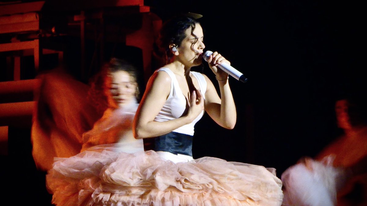 bertille tweet media