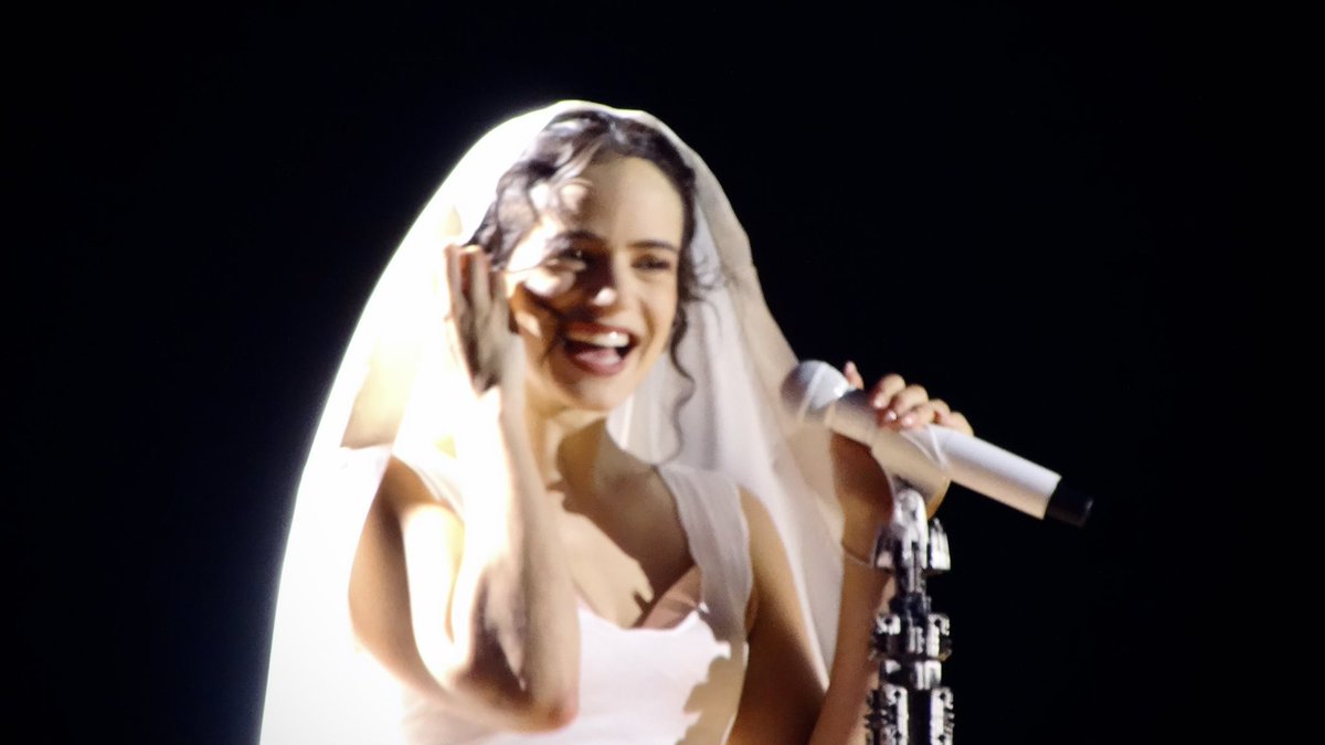 bertille tweet media