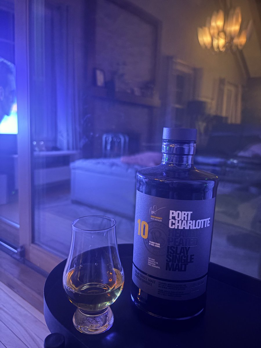 Alain C 🌲🦌🪵🍁🍷🥃🏹 tweet media