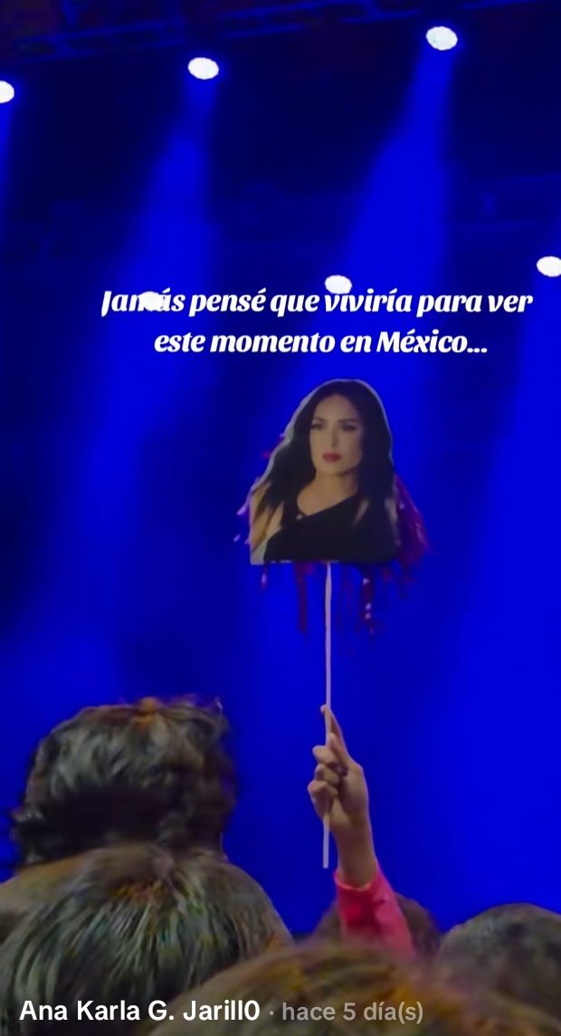 MARINA MX ✩ tweet media