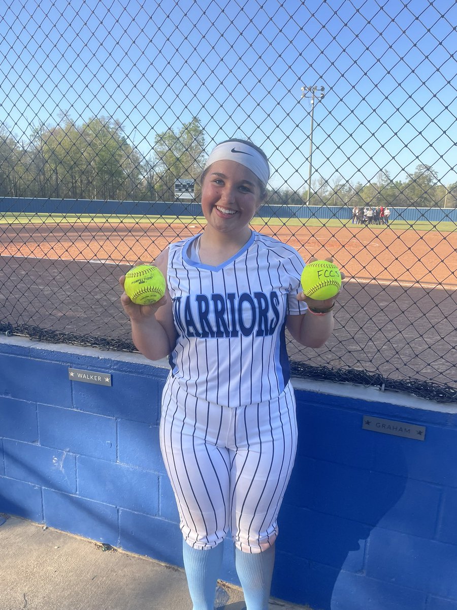 Ali-Kate Walker tweet media