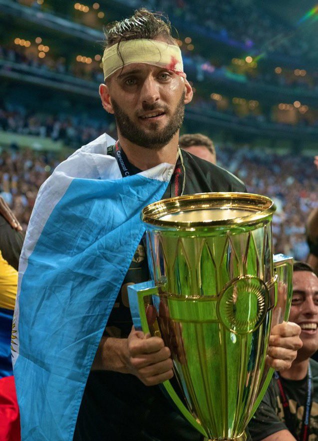 (fan) 𝐌𝐢𝐤𝐞. tweet media