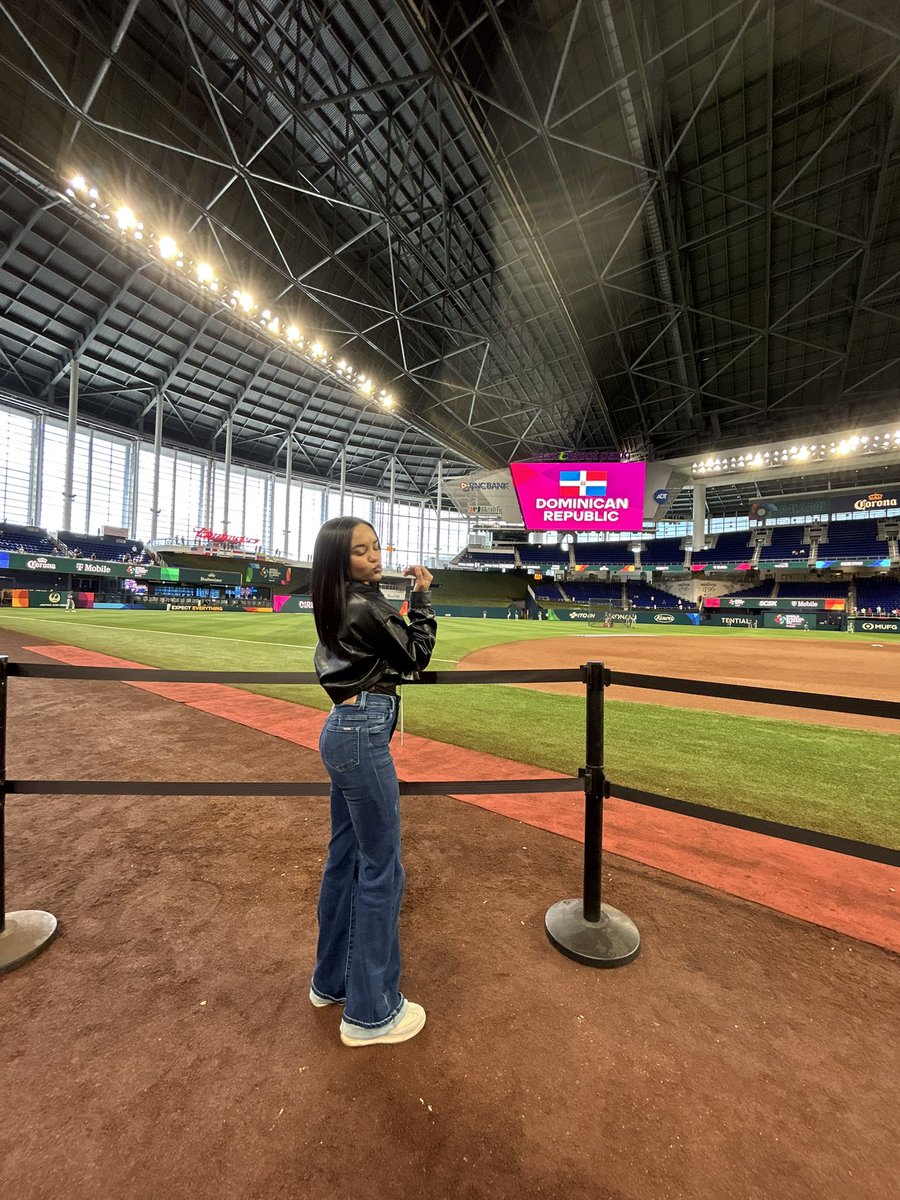 Rosa Cuevas tweet media