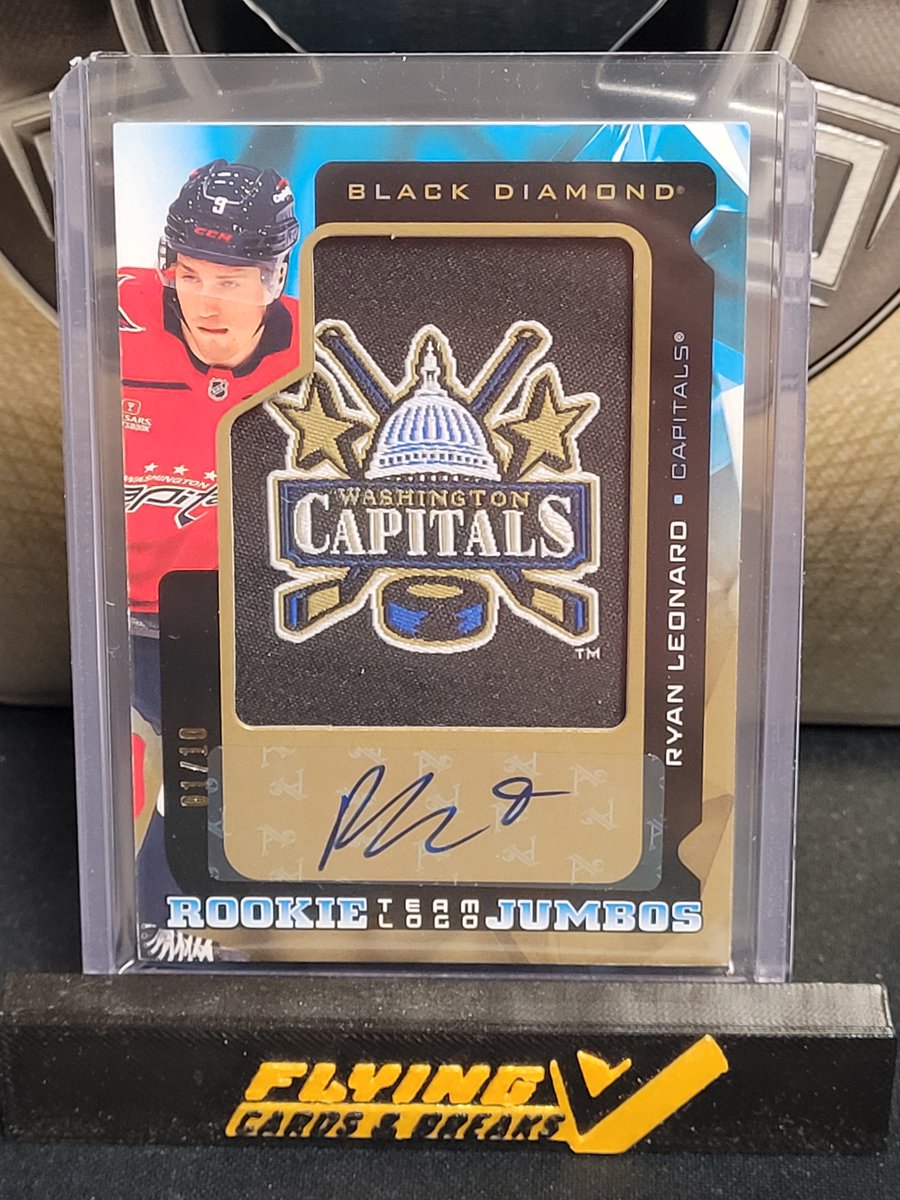 Flying V Cards & Breaks tweet media