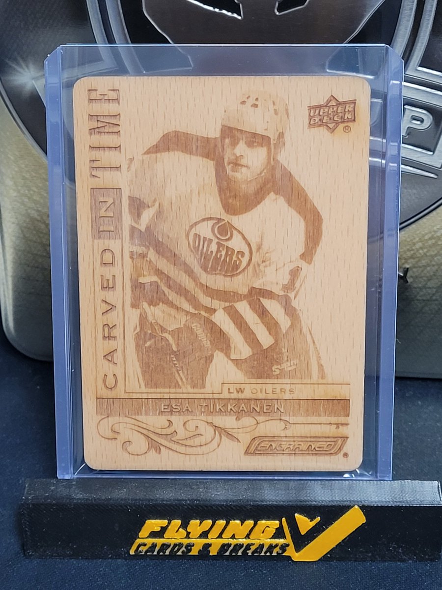 Flying V Cards & Breaks tweet media