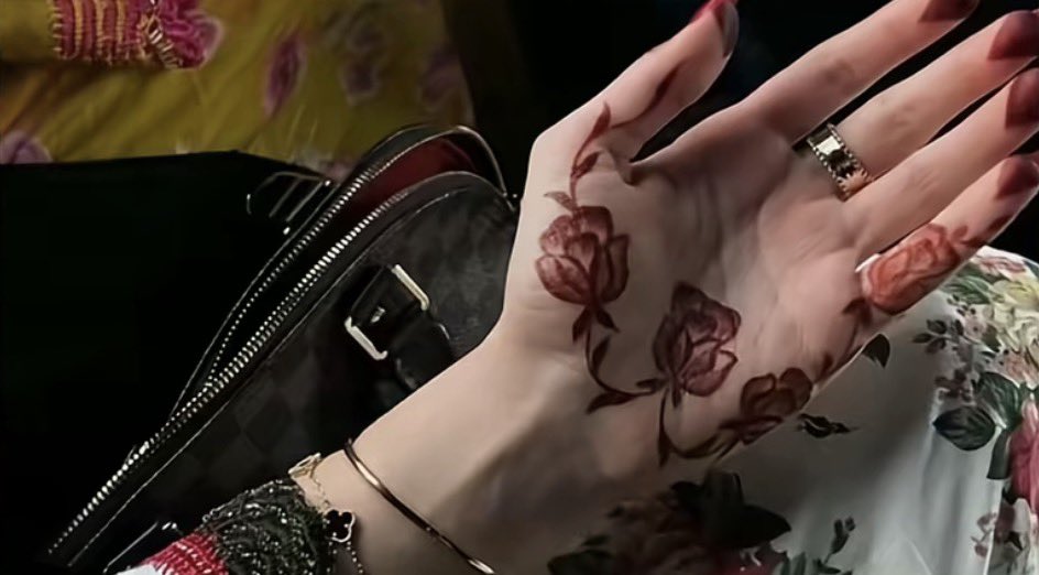 نسّاي . tweet media