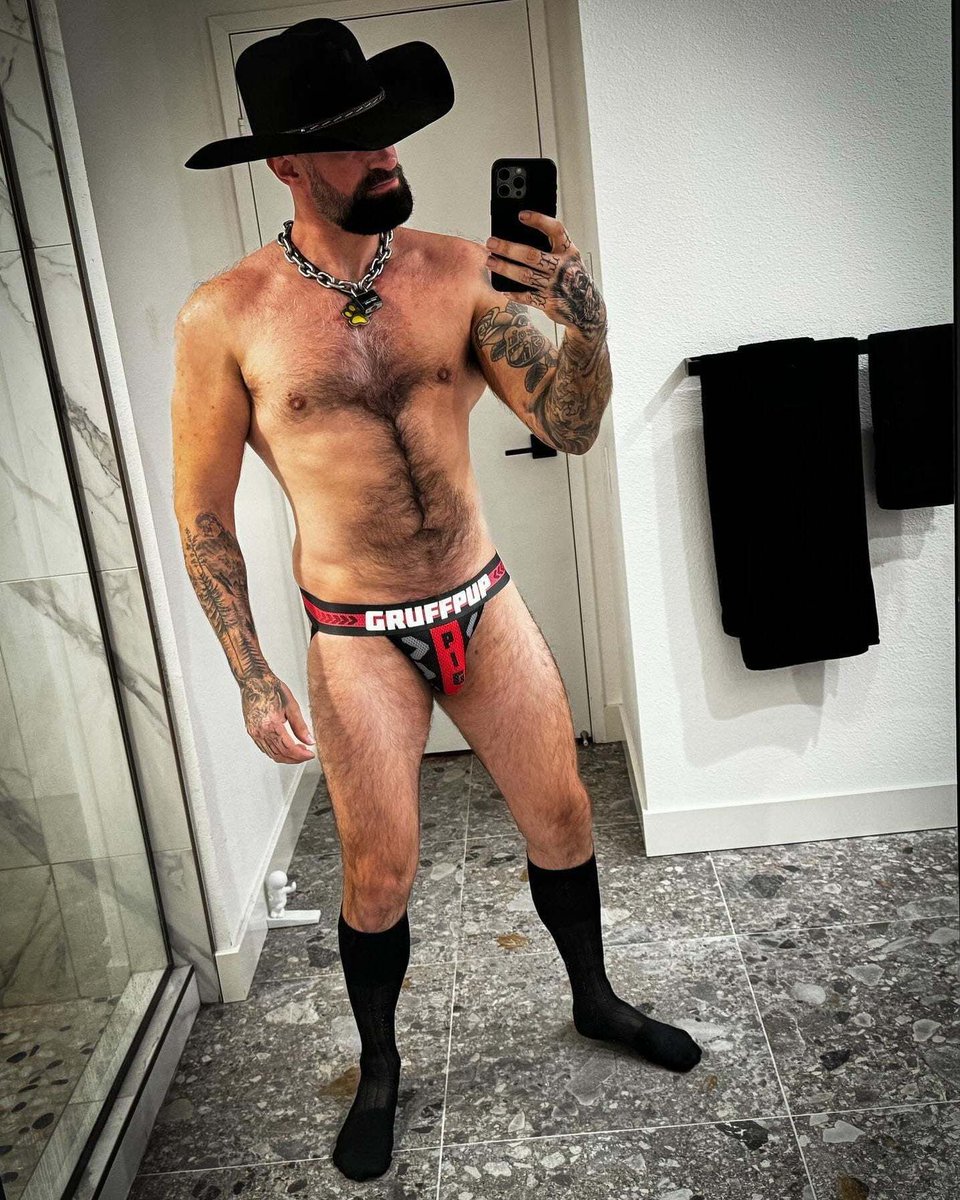 Gruff Pup tweet media