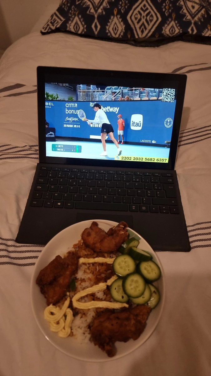 Liviefromparis 🇫🇷🤸🏼‍♀️🎾 tweet media