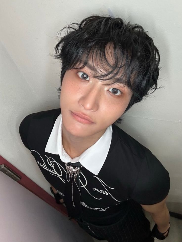 zena ♰ tweet media