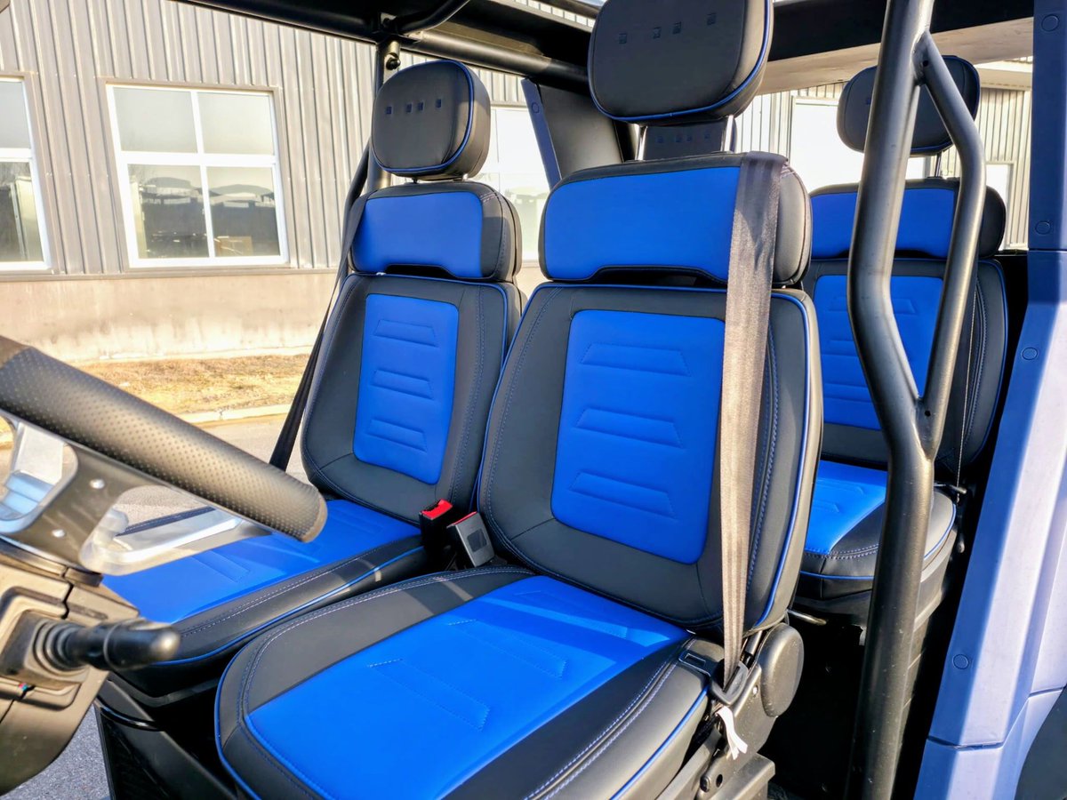 ONUSAOfficial's tweet image. 📱 Command center activated:
14" touchscreen, smart connectivity, and charging for all.
This is how a modern cart should feel.

🔗 Reserve yours now: onusa.com/reserve⁠

💬 Comment your favorite feature.

#ONXDashboard #builtbetter #TouchscreenEV #ElectricInnovation