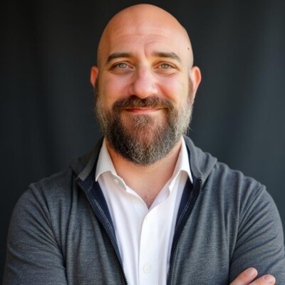 PodcastGuests.com tweet media