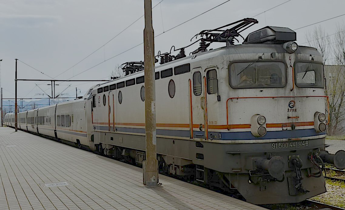 Bart - triptailor | #letmeentertrainyou tweet media