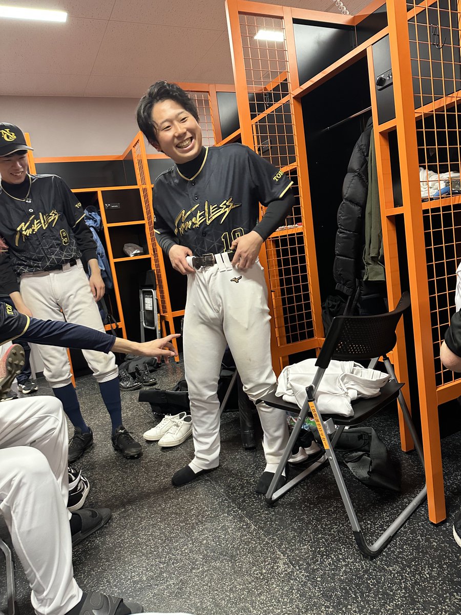 全ちゃん なんかデカくね？ #名も無き野球部