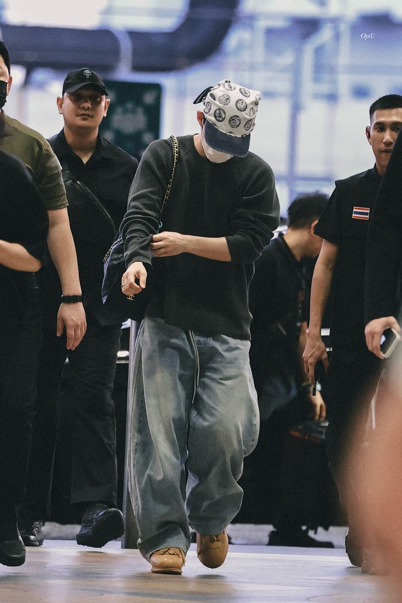 ·OptU·Scoups· tweet media