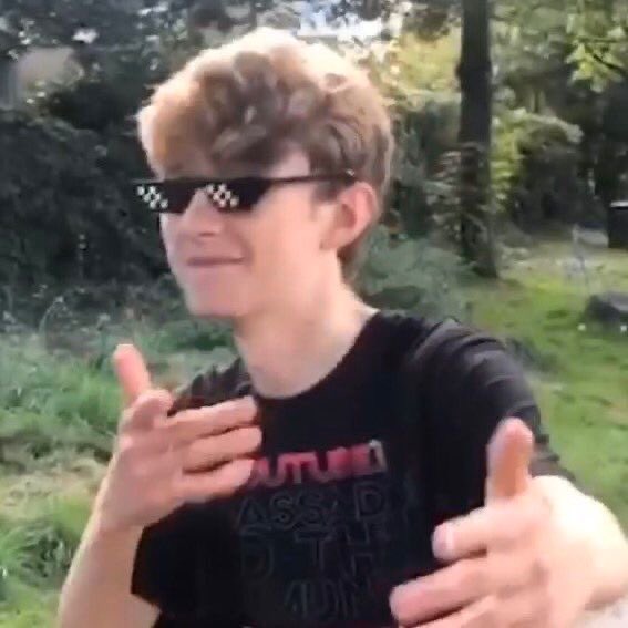 parker | carl of shedtwt… tweet media