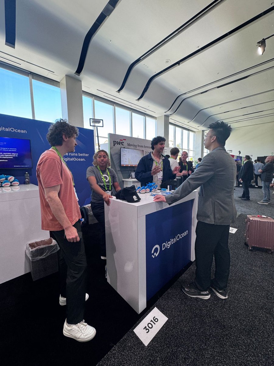 DigitalOcean tweet media