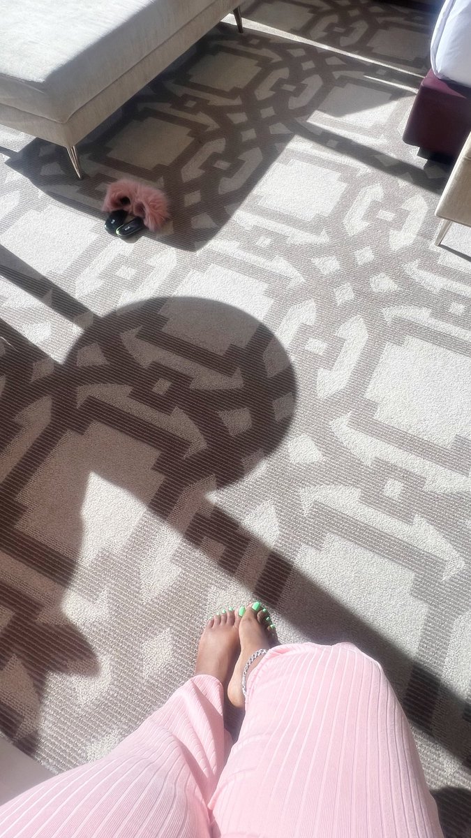 AmazoniaMP's tweet photo. real life doll house 🎀 🐘✨ 
MP meet &amp; greet https://t.co/Zvv7csU0g9