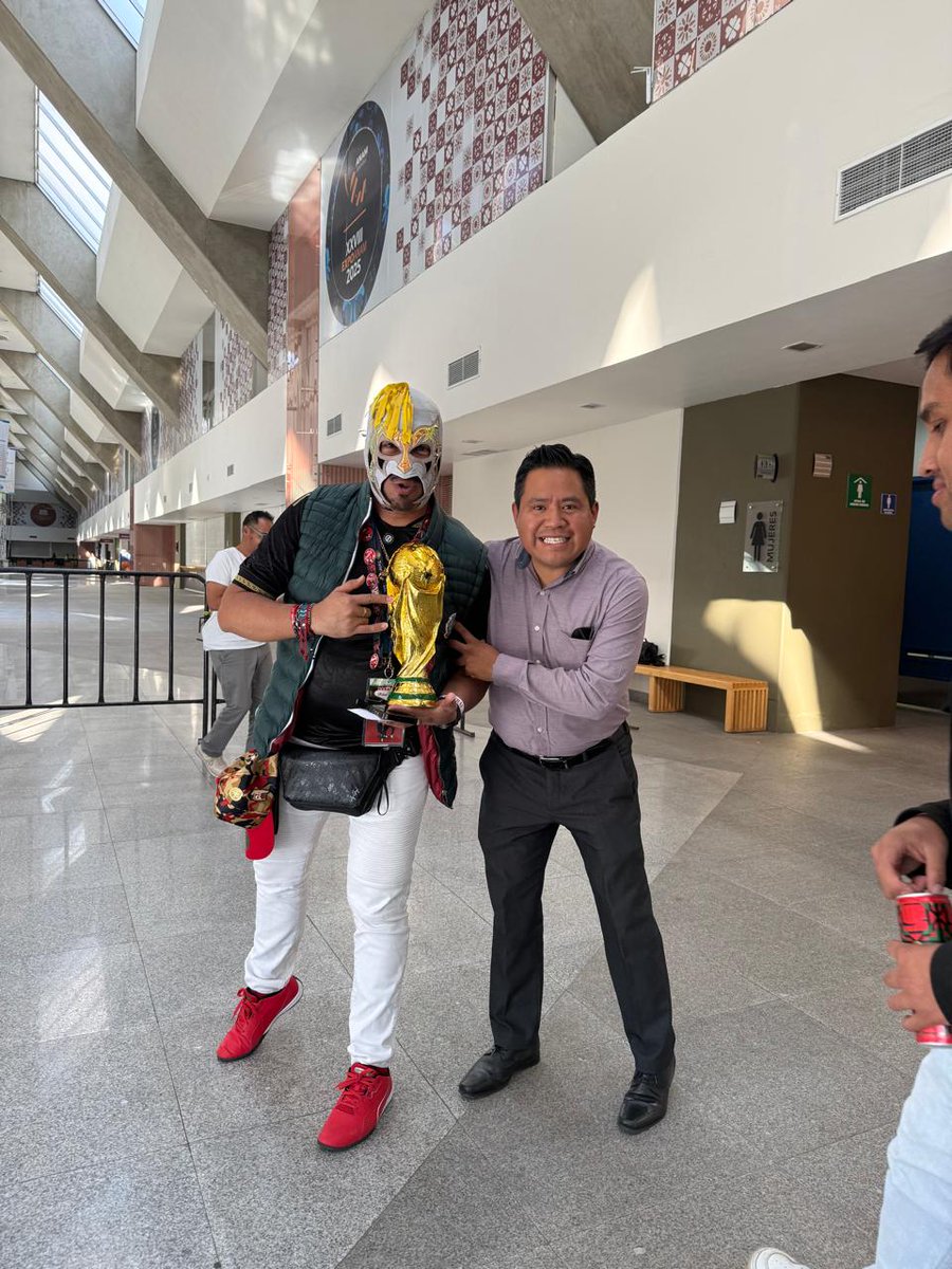 Eric Cuahutle tweet media