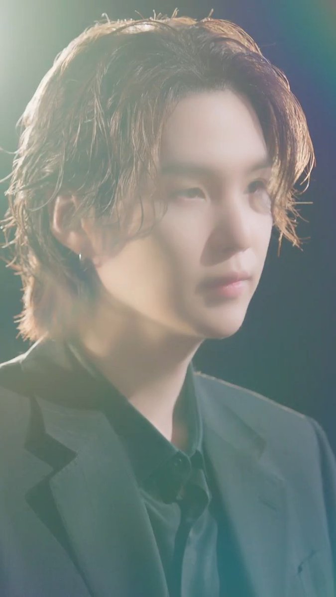 SUGA JAPAN tweet media