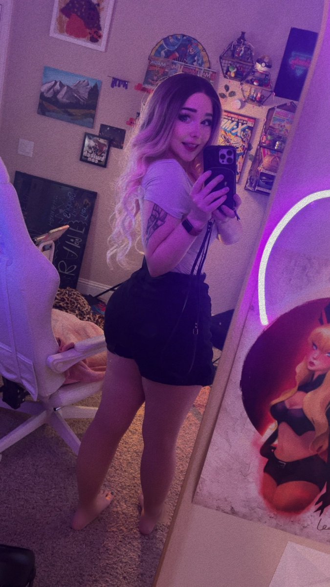 🧚🏻‍♀️VIPeachy- Twitch Partner 💜 tweet media