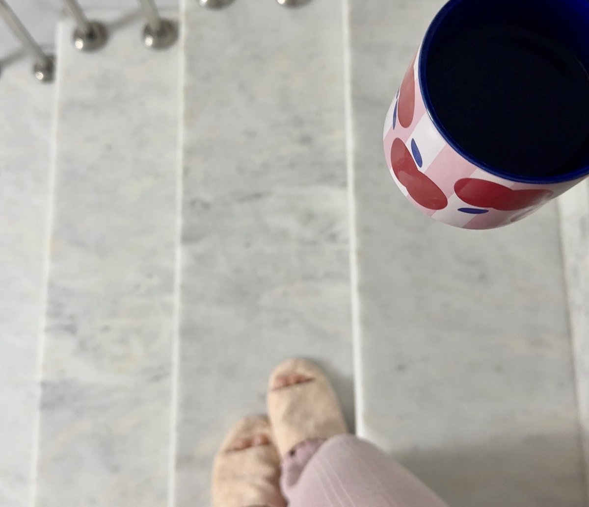 شــيخه tweet media