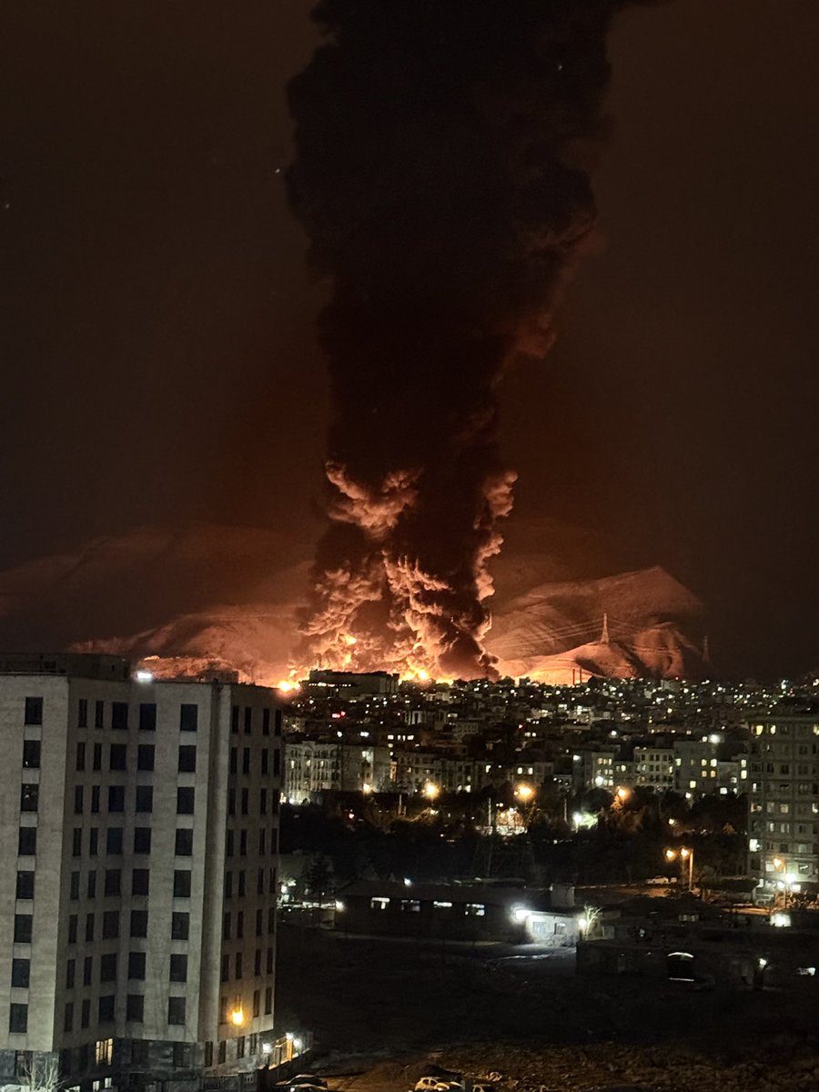 sangwoker tweet media