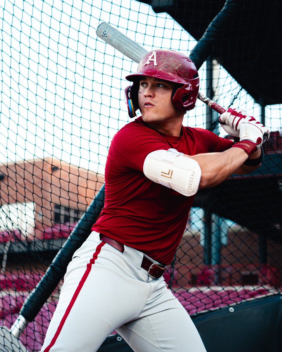 Arkansas Baseball tweet media