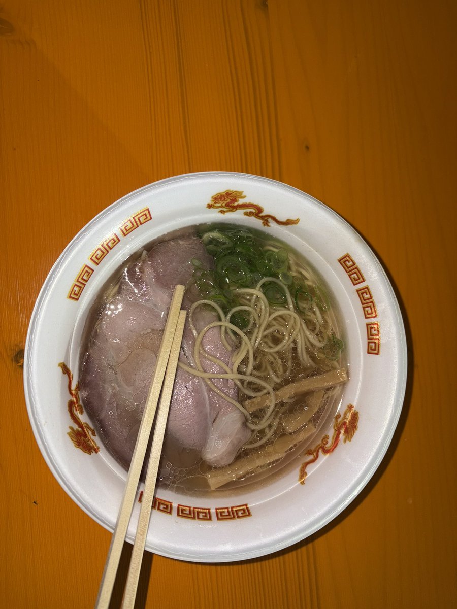 DartsPad's tweet photo. ススルTVのラーメンフェス行ってきたわ

美味かった

また行きたいけど富山行くことないな https://t.co/CIbBnQNdWH