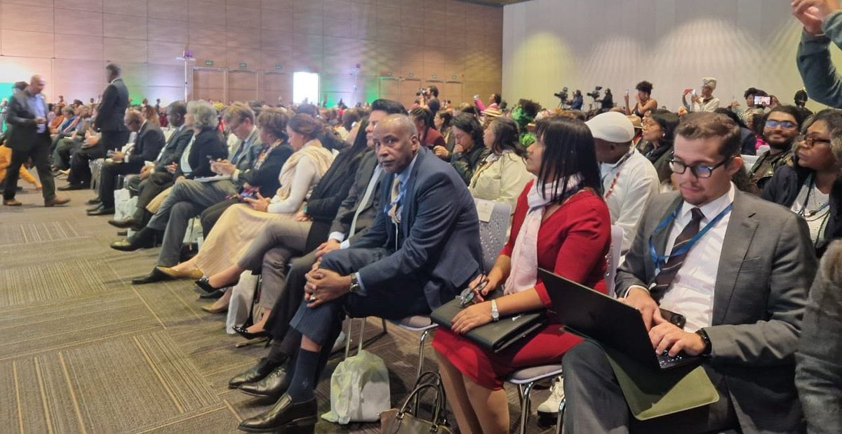 CubaMINREX's tweet photo. 🇨🇺 Cuba participa en Panel Reparaciones Históricas en Foro CELAC-ÁFRICA 2026. 

Este tema es de gran simbolismo para Cuba, nación profundamente orgullosa de sus raíces y herencia africanas.

#CELACÁFRICA2026 https://t.co/viPO4Vrnel