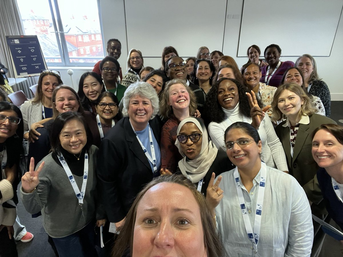 Maria College tweet media