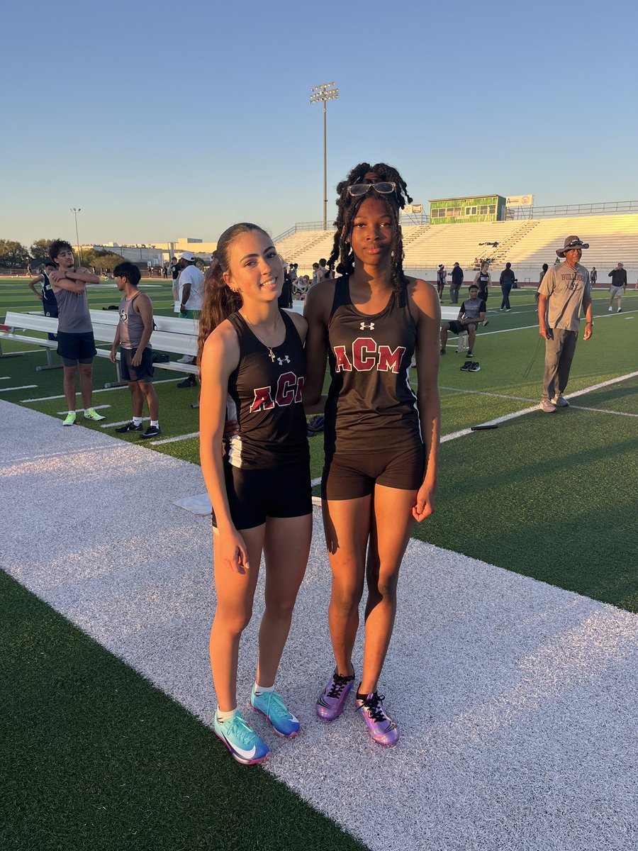 Consol Track & Field tweet media