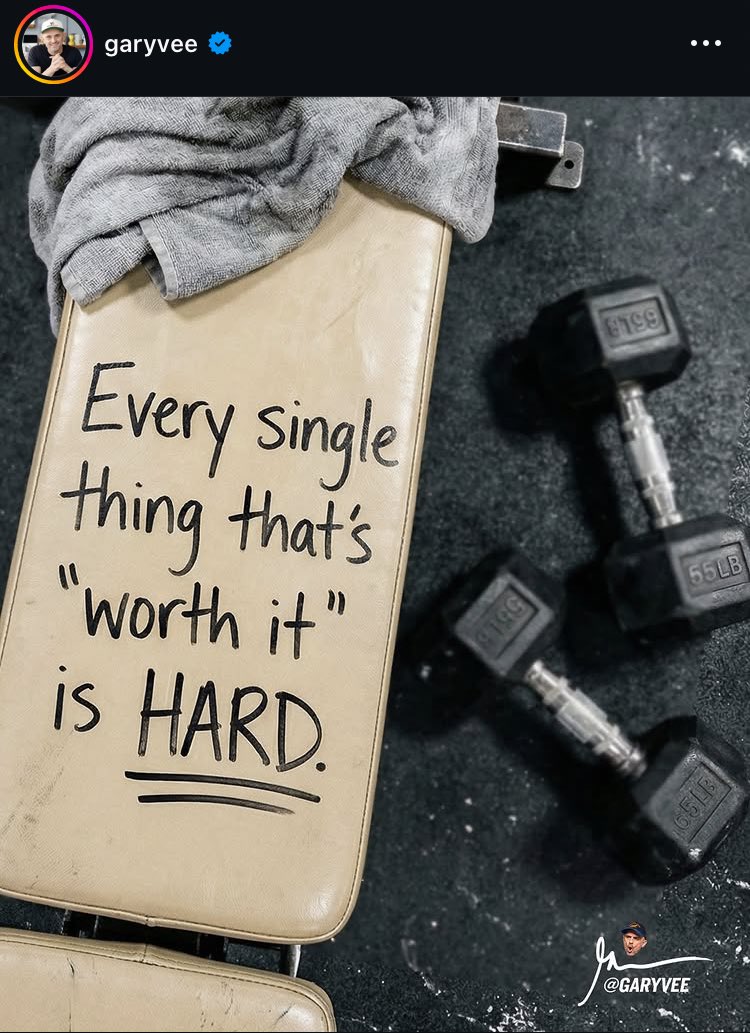 T I N A👩‍💻💎 tweet media