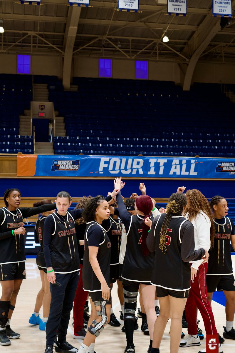 Charleston Women’s Hoops tweet media