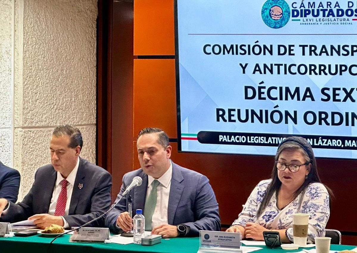 Eruviel Ávila tweet media