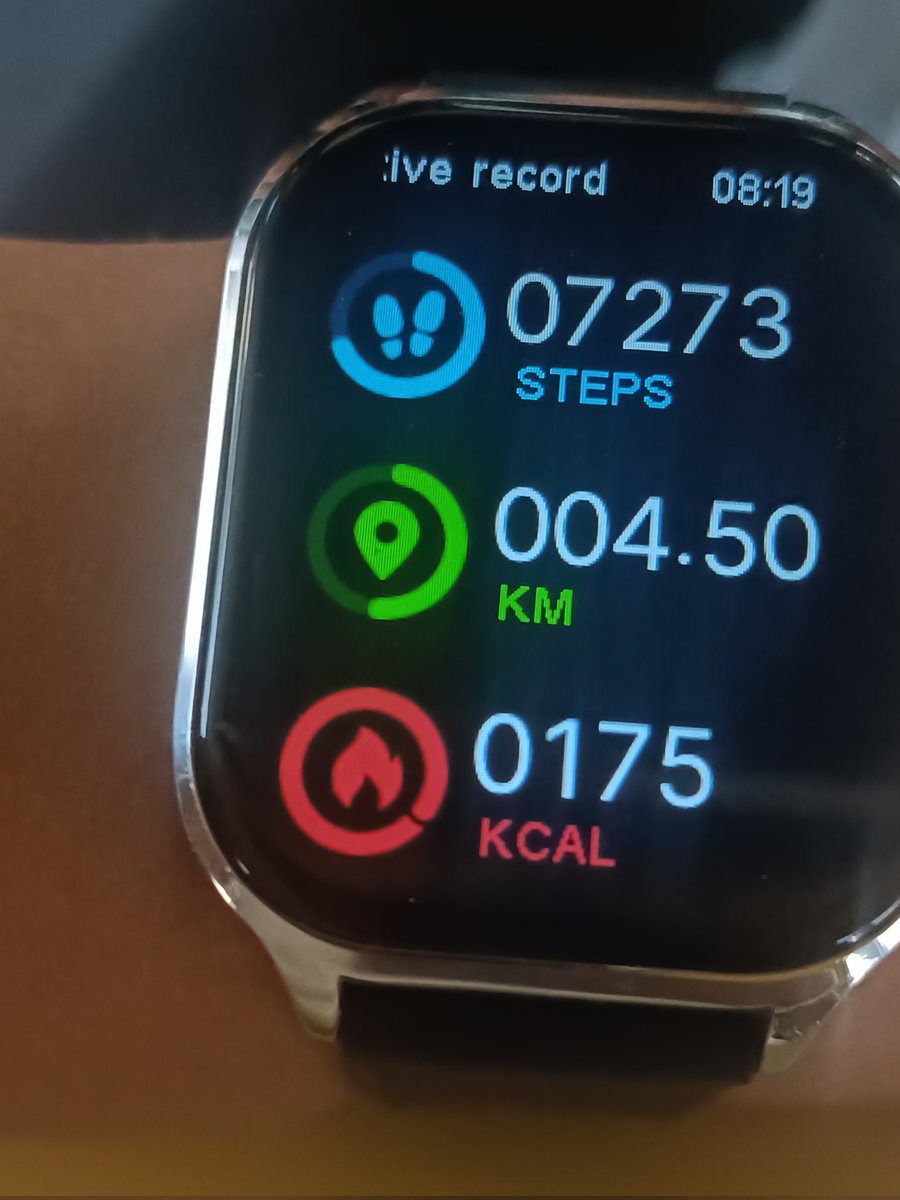 Mona 🌠 tweet media