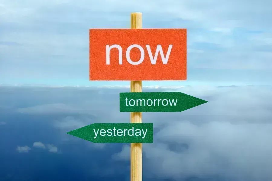 DTNEtiquette's tweet image. Working on my NOW...how about you? ~ #DTN #alldaylong #focused